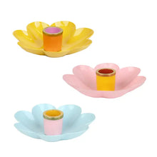Afbeelding in Gallery-weergave laden, Kaarshouder emaille bloem - pastelkleur - set van 3 - Talking Tables