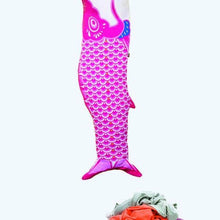 Afbeelding in Gallery-weergave laden, Laundry bag vis - Koinobori - Doiy by The Wow Effect Company