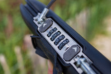 Afbeelding in Gallery-weergave laden, Mobiel sleutelkluisje voor waardevolle spullen - LARGE - Wave Hawaii