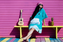 Afbeelding in Gallery-weergave laden, Surfponcho - Liz - Maat S/M - Wave Hawaii