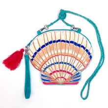 Afbeelding in Gallery-weergave laden, Tasje - geborduurde schelp - House of Disaster