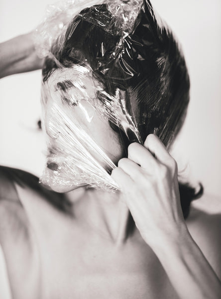 Weg met de microplastics, je beautyproducten zitten er vol mee!