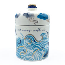 Afbeelding in Gallery-weergave laden, Voorraadpot  - By the Sea - House of Disaster
