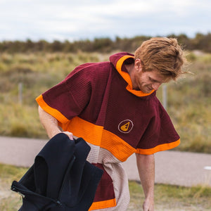 Surfponcho voor op reis - Porlamar - rood oranje taupe -  M - Wave Hawaii