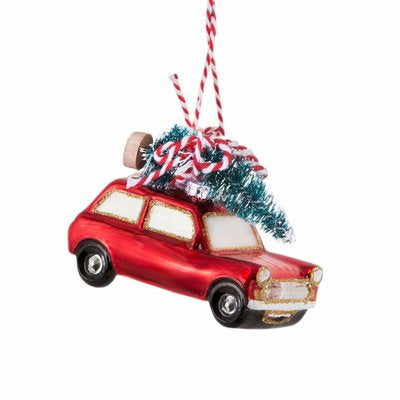 Kerstbal rode auto met kerstboom